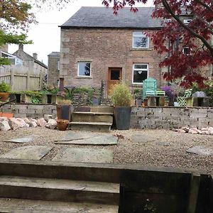 Beautiful 2-Bed Cottage In Hurst Green Clitheroe Exterior photo