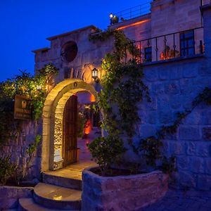 Sinasos Palace Cave Hotel Urgup Exterior photo