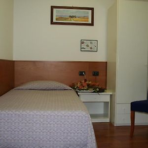 Rometta Hotel Cittadella Room photo