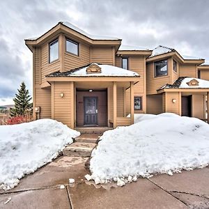 Ski-In, Ski-Out Townhome With Lutsen Mtn Views! Exterior photo