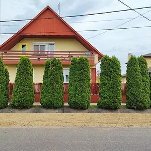 Szaffi Apartman Hotel Hajduszoboszlo Exterior photo