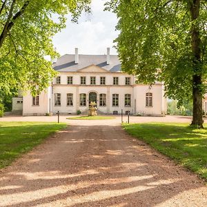 Chateau De Charmeil- Vichy Chambres D'Hotes Exterior photo