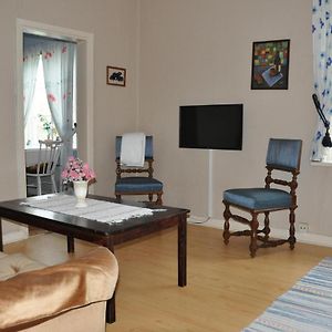 1 Bedroom Awesome Apartment In Saxn Hallefors  Exterior photo
