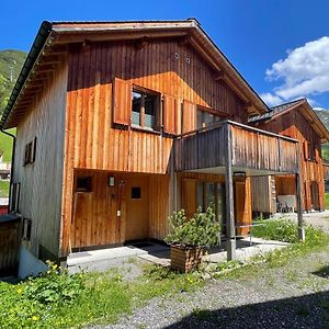 Ferienhaus Elisabeth - Zentral, Geraumig Und Familienfreundlich Villa Malbun Exterior photo