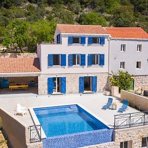 Villa Korta - Spacious House With Pool Babino Polje Exterior photo