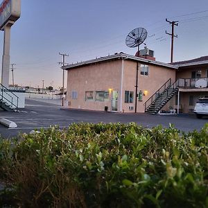 Star Inn Barstow Exterior photo