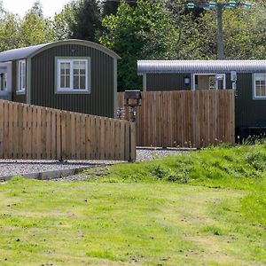 Forfar Glamping, Foresterseat Exterior photo