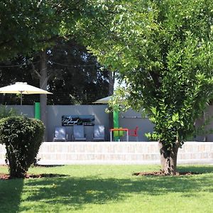 Myburgh Bed And Breakfast Klerksdorp Exterior photo