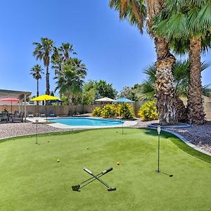 Modern Scottsdale Getaway With Pool And Putting Green! Phoenix Exterior photo