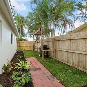 Chic Coastal - Heated Pool Per Request, Near Pga & Everything! Palm Beach Gardens Exterior photo