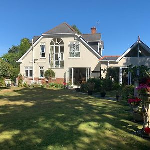 Heatherdene House Wimborne Minster Exterior photo