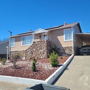 Adorable Studio In Vallejo Exterior photo