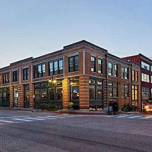 1480Sq Ft 2Br 2Ba Loft Downtown Kc Historic Build Hotel Kansas City Exterior photo