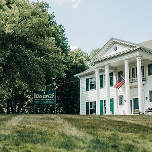 Benn Conger Inn Groton Exterior photo