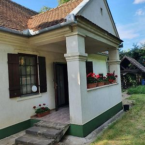 Molnar Vendeghaz - Hajduszoboszlo Keleti-Focsatorna Villa Exterior photo