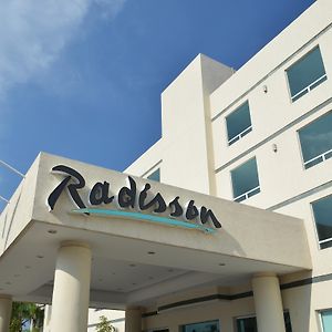 Radisson Poliforum Plaza Hotel Leon Exterior photo