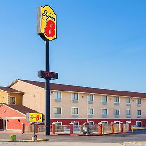 Super 8 By Wyndham San Antonio/I-35 North Hotel Exterior photo