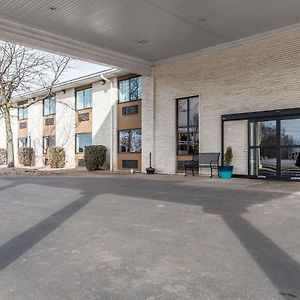 Quality Inn Milan-Sandusky Exterior photo