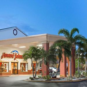 Howard Johnson By Wyndham Ft. Myers Fl Fort Myers Exterior photo