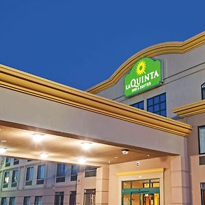 La Quinta By Wyndham Kennewick Hotel Exterior photo