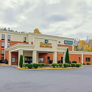 Quality Inn & Suites Lexington Near I-64 And I-81 Timber Ridge Exterior photo