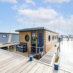 Comfortable Houseboat In Marina Volendam Exterior photo