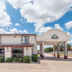 Days Inn By Wyndham Bryan College Station Exterior photo