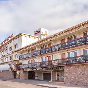 Ramada By Wyndham Elko Hotel At Stockmen'S Casino Exterior photo