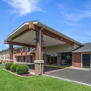 Quality Inn & Suites Downtown Walla Walla Exterior photo