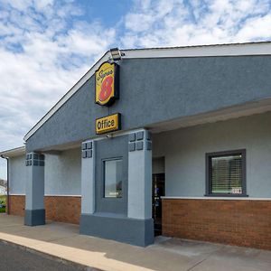 Super 8 By Wyndham Newcomerstown Exterior photo