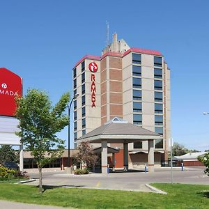 Ramada By Wyndham Lethbridge Hotel Exterior photo