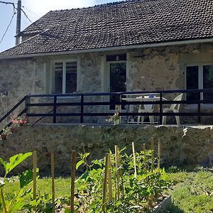 Le Studio Du Crot Noir Bed & Breakfast Cussy-en-Morvan Exterior photo