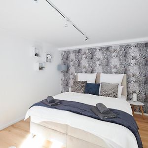 Wohntraumerei Petit - Stilvoll Eingerichtetes Und Ruhiges Design Apartment Gottingen Exterior photo
