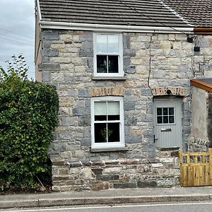 Gorgeous 2-Bed Cottage In Penderyn Brecon Beacons Aberdare Exterior photo