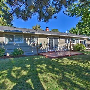 Eugene Retreat Large Yard And Central Location Exterior photo