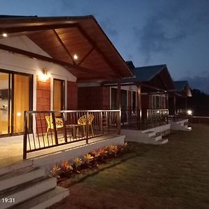 Royal Stone Resort Panchgani Exterior photo