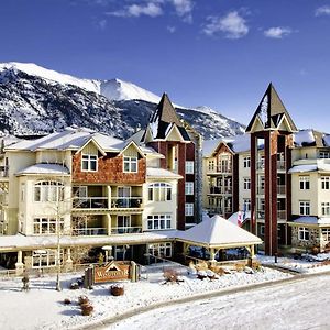 Romantic 1-Bedroom Serviced Apartment Kitchen & Ac 143 Canmore Exterior photo