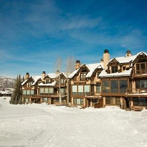 Ski In, Ski Out Luxury 4 Bedroom Townhome At Two Creeks With Private Hot Tub Snowmass Village Exterior photo