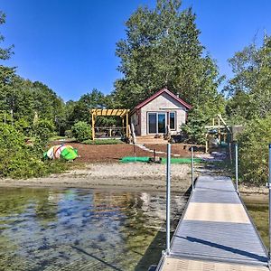 Quaint Oakland Getaway On East Pond Lake! Waterville Exterior photo