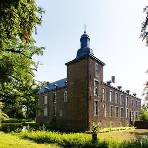 Kasteel Wolfrath Bed & Breakfast Born Exterior photo