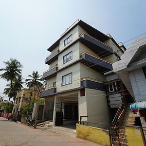 Moshis Nest Hotel Madurai Exterior photo