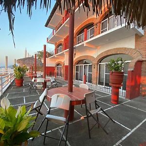 Traditional Sierra Leon Oceanfront Rooms - Adults Only Puerto Vallarta Exterior photo