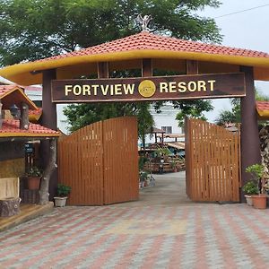 Fortview Resort Daulatabad Exterior photo