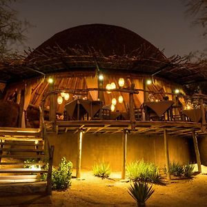 Camp Kipwe Hotel Twyfelfontein Exterior photo