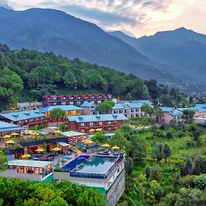 Radisson Blu Resort Dharamshala Exterior photo