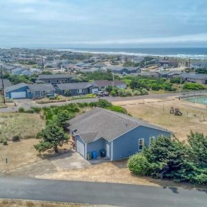 Catamaran Cottage Waldport Exterior photo