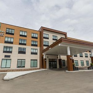 Holiday Inn Express & Suites Edmonton N - St Albert, An Ihg Hotel Saint Albert Exterior photo