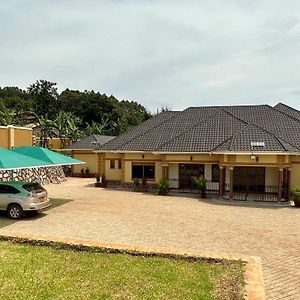 Makanga Hill Suites Kabale Exterior photo
