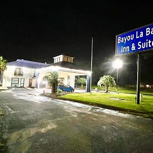 Bayou Inn & Suites Bayou La Batre Exterior photo