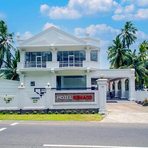 Remaco Hotel Minuwangoda Exterior photo